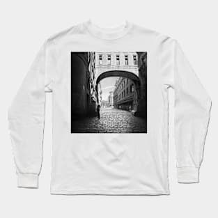 castle girona Long Sleeve T-Shirt